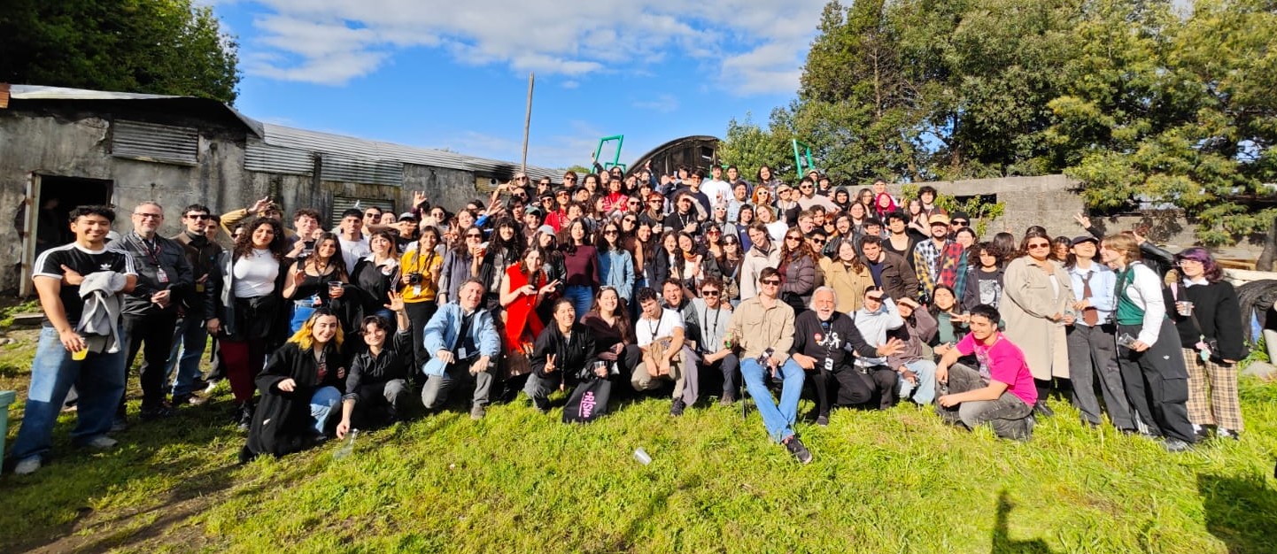 Comunidad DAV UC presente en el FIC Valdivia 2025.